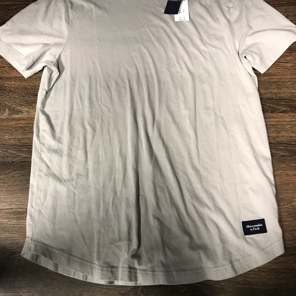 Mens abercrombie and fitch t-shirt size large